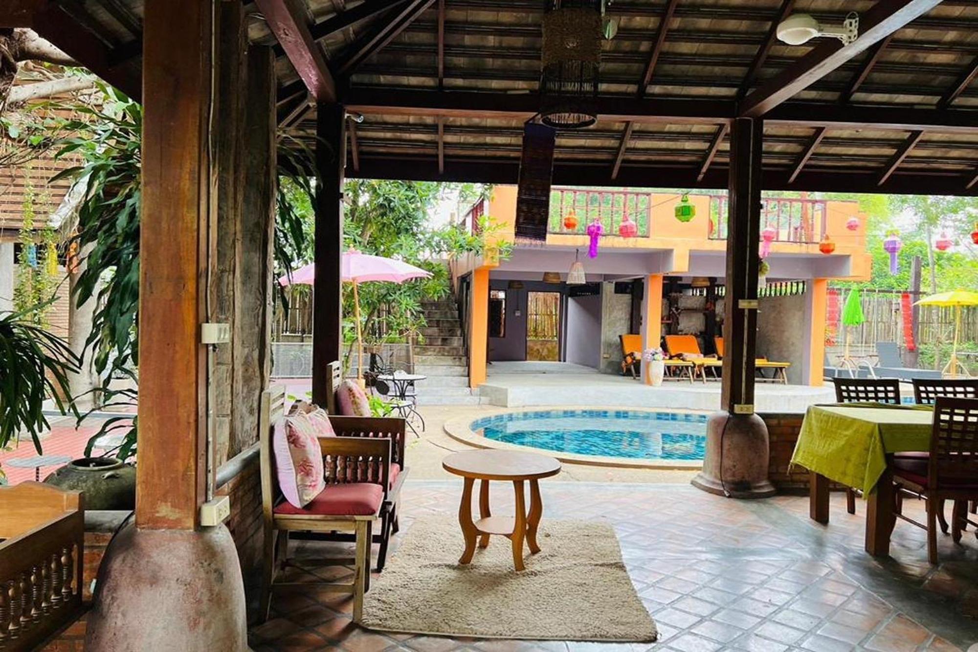Amethyst Hotel Чиангмай Экстерьер фото