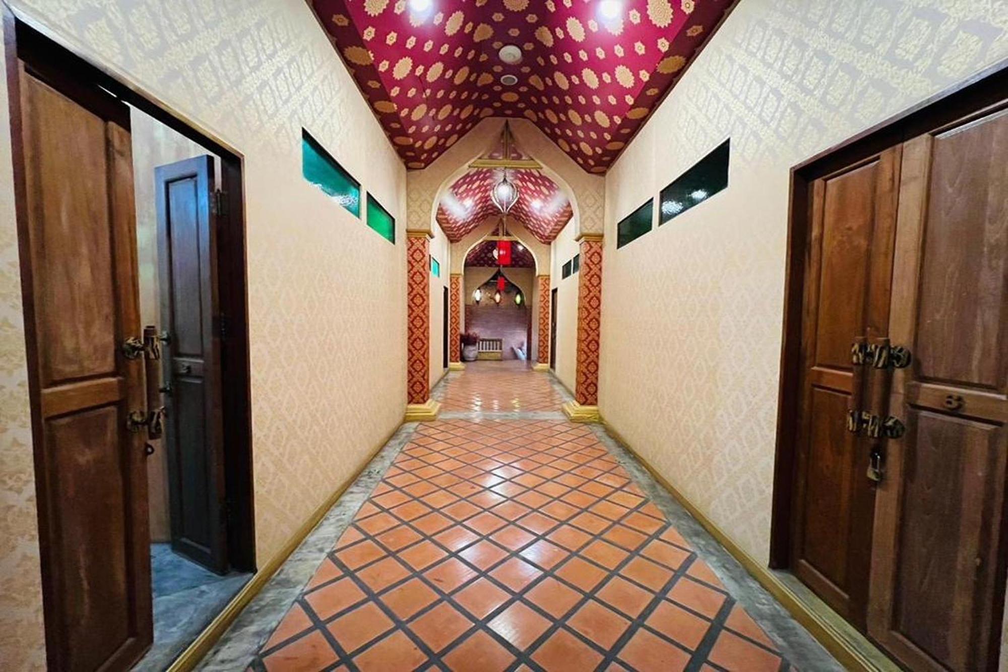 Amethyst Hotel Чиангмай Экстерьер фото